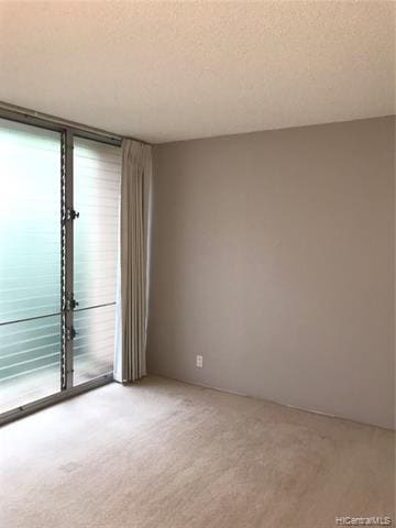 Foto del edificio - 95-227-227 Waikalani Dr