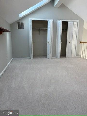 Building Photo - 5142 Woodford Dr