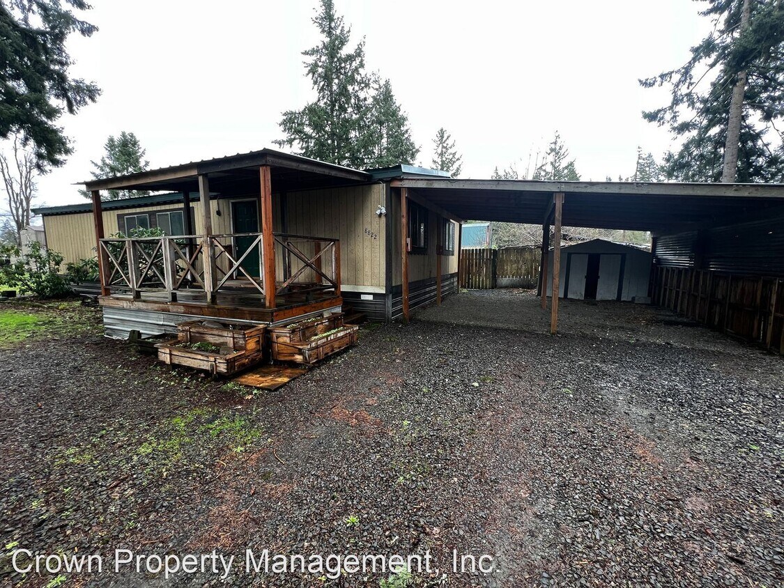 3 br, 2 bath House 8822 Holmquist Rd SE House Rental in Aumsville