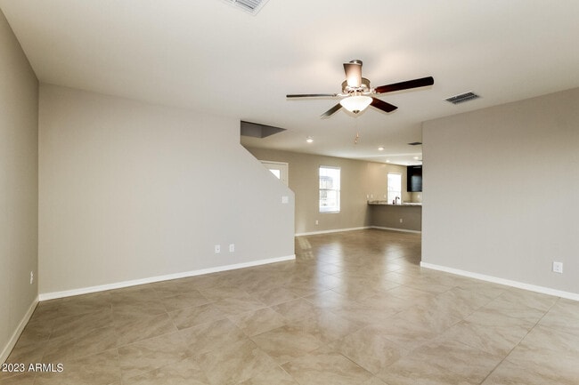 Building Photo - 3939 S 82nd Dr