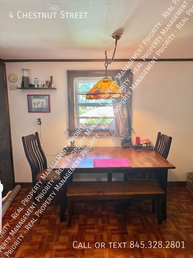 Foto del edificio - 4 Chesnut Street-