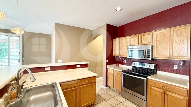 Foto del edificio - 16609 S 16th Dr