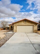 Building Photo - 6621 Ivanpah Ave