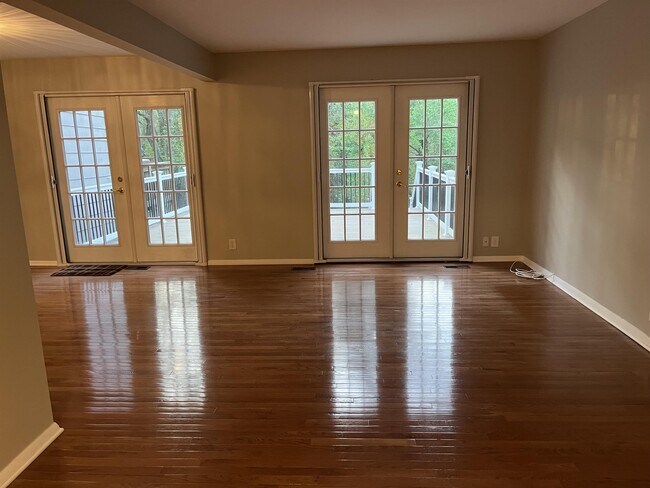 Foto del edificio - 1764 Sandy Ct