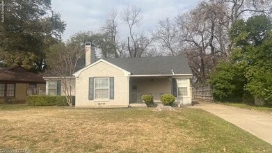 Building Photo - 3200 S Hills Ave