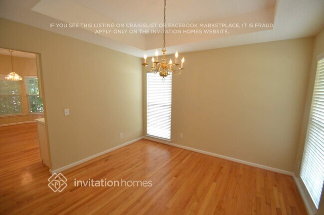 Foto del edificio - 3419 Betterton Ln