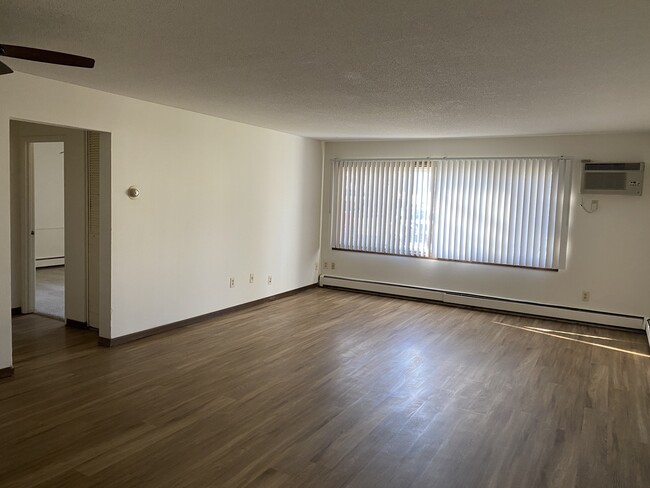 Building Photo - 2700-2727 Rhode Island Ave S. (Rhode Island Chateau)