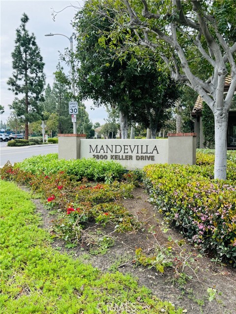 Building Photo - 2800 Keller Dr