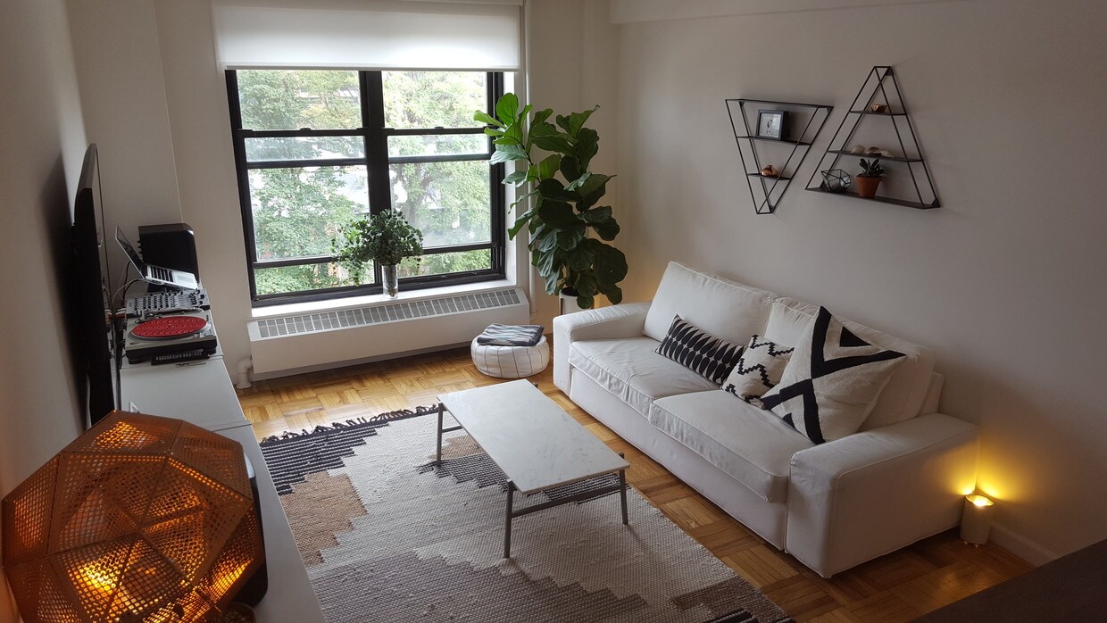 Foto principal - 193 Clinton Ave