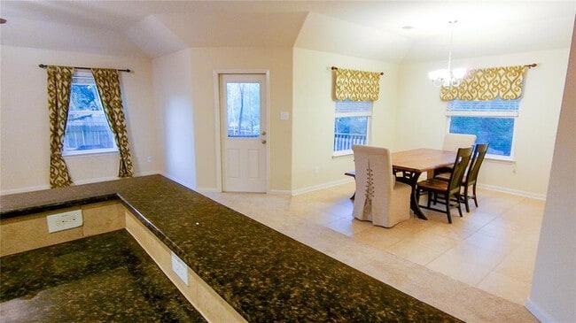 Building Photo - 1654 Sunspur Rd