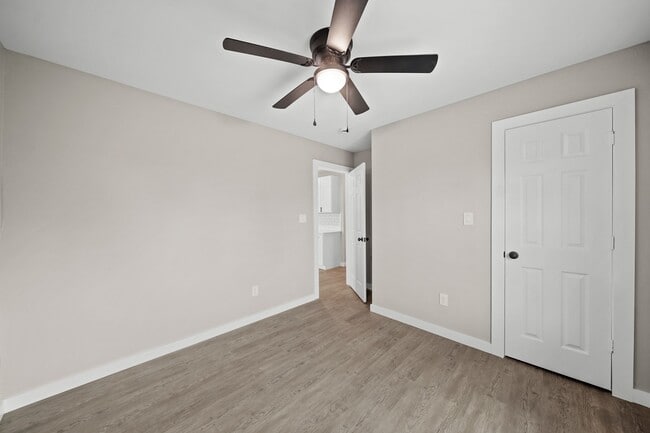 Building Photo - 1644 County Rd 180