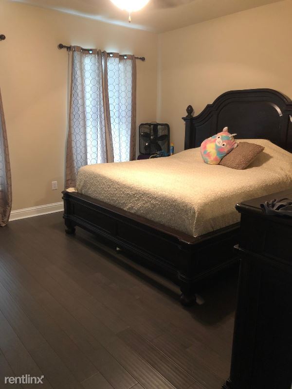 Building Photo - 4 br, 2 bath House - 6379 Yatton Dr