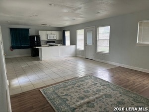 Foto del edificio - 4911 Longfellow Blvd