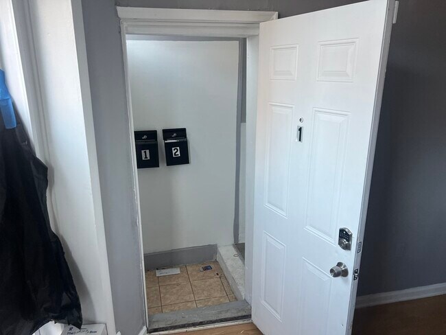 Building Photo - 257X McCulloh St