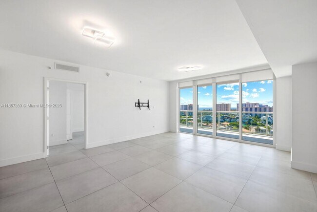 Foto del edificio - 400 Sunny Isles Blvd