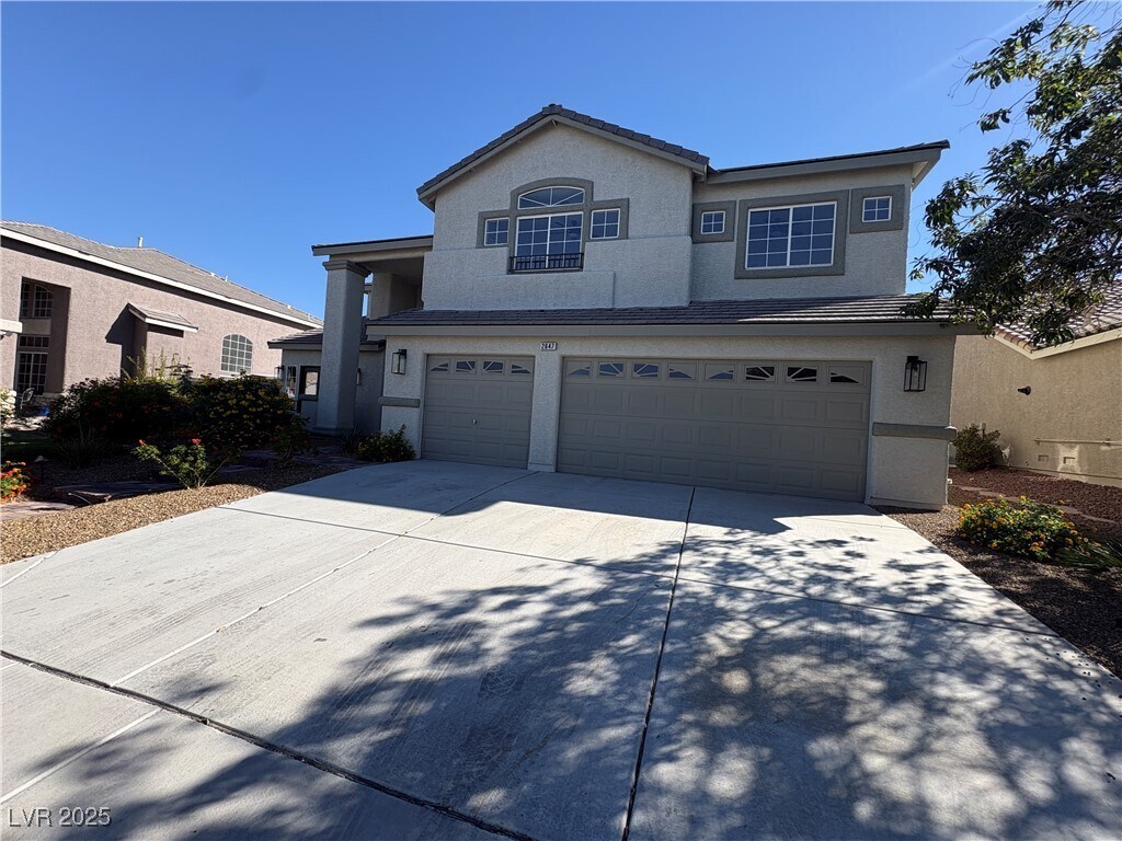 Primary Photo - 2647 Hourglass Dr