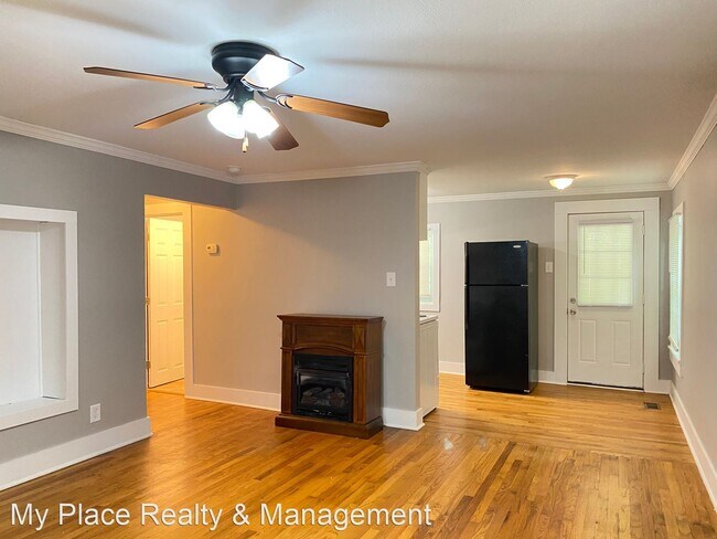 Building Photo - 2 br, 1 bath House - 204 Rudolph Dr