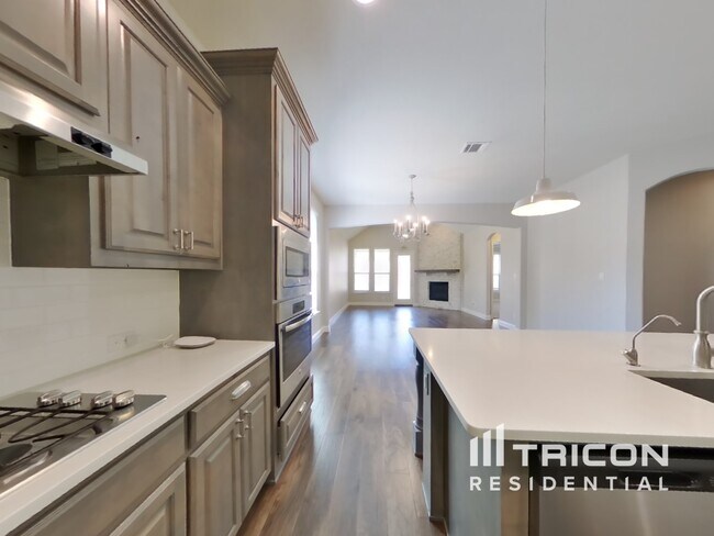 Foto del edificio - 5636 Grove Cove Dr