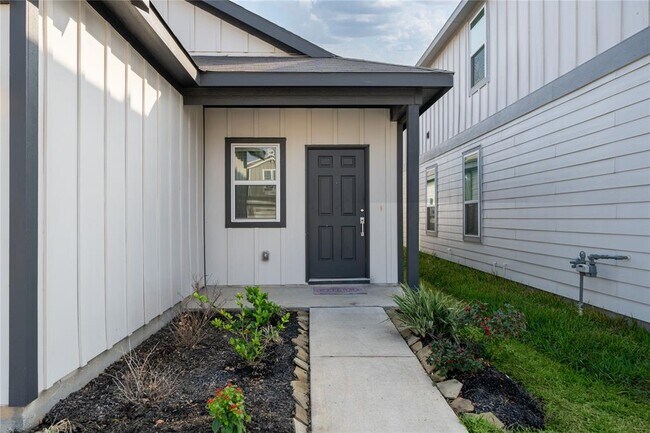 Foto del edificio - 6314 Kimball Mill Ln