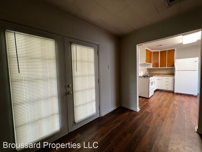 Foto del edificio - 3 br, 1.5 bath House - 118 Sorority Drive