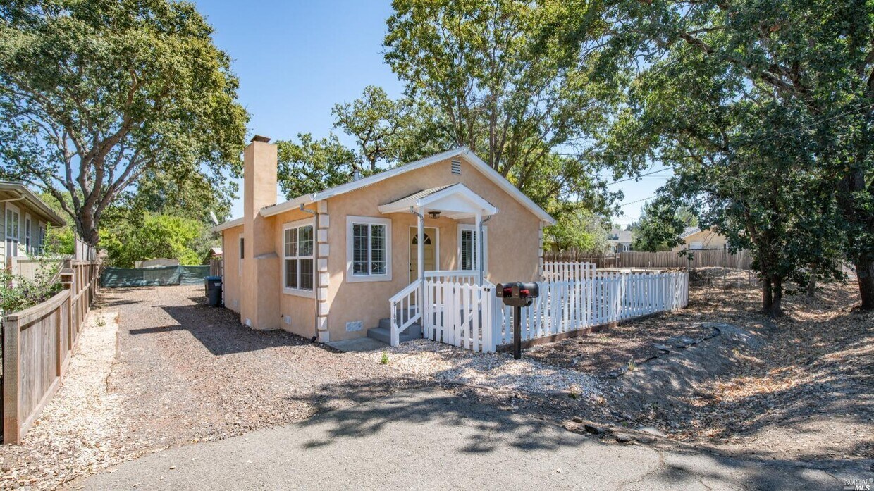 8160 Olof St, Cotati, CA 94931 House for Rent in Cotati, CA