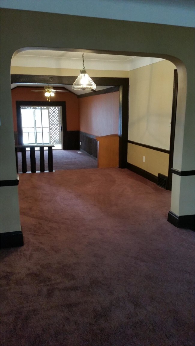 Building Photo - 4454 W 48th St