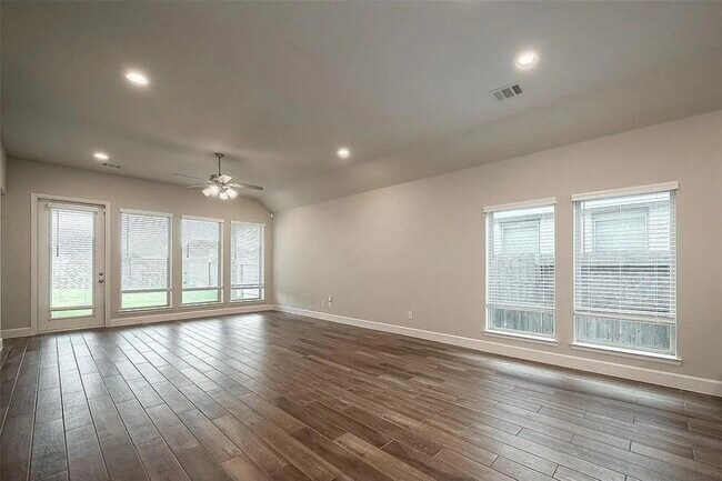 Building Photo - 18903 Brego Ln