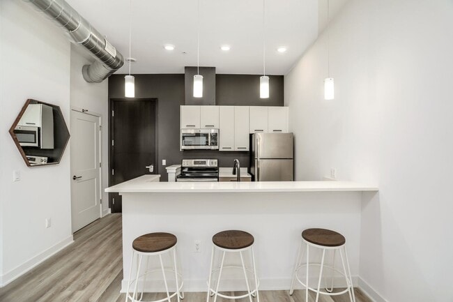 Interior Photo - The Roy