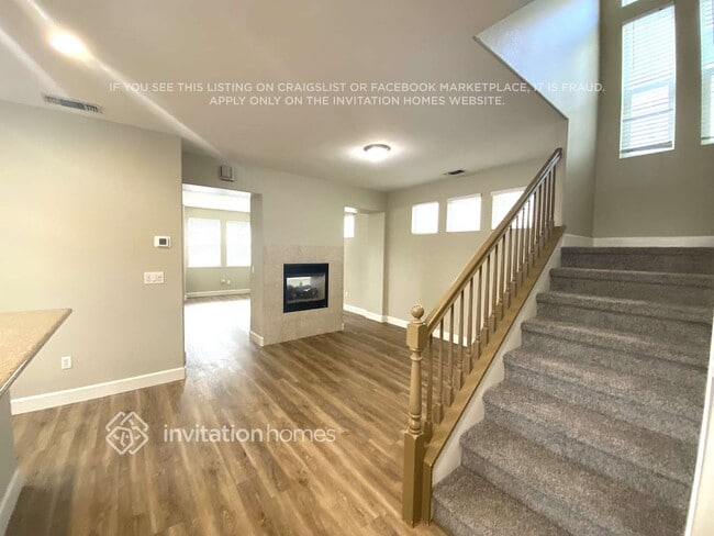 Building Photo - 465 Lexington Dr
