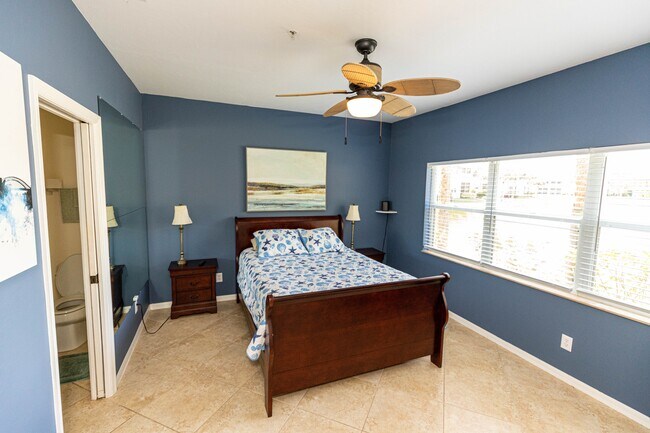 Foto del edificio - 12081 Summergate Cir