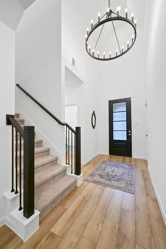 Foto del edificio - 805 Westwood Dr