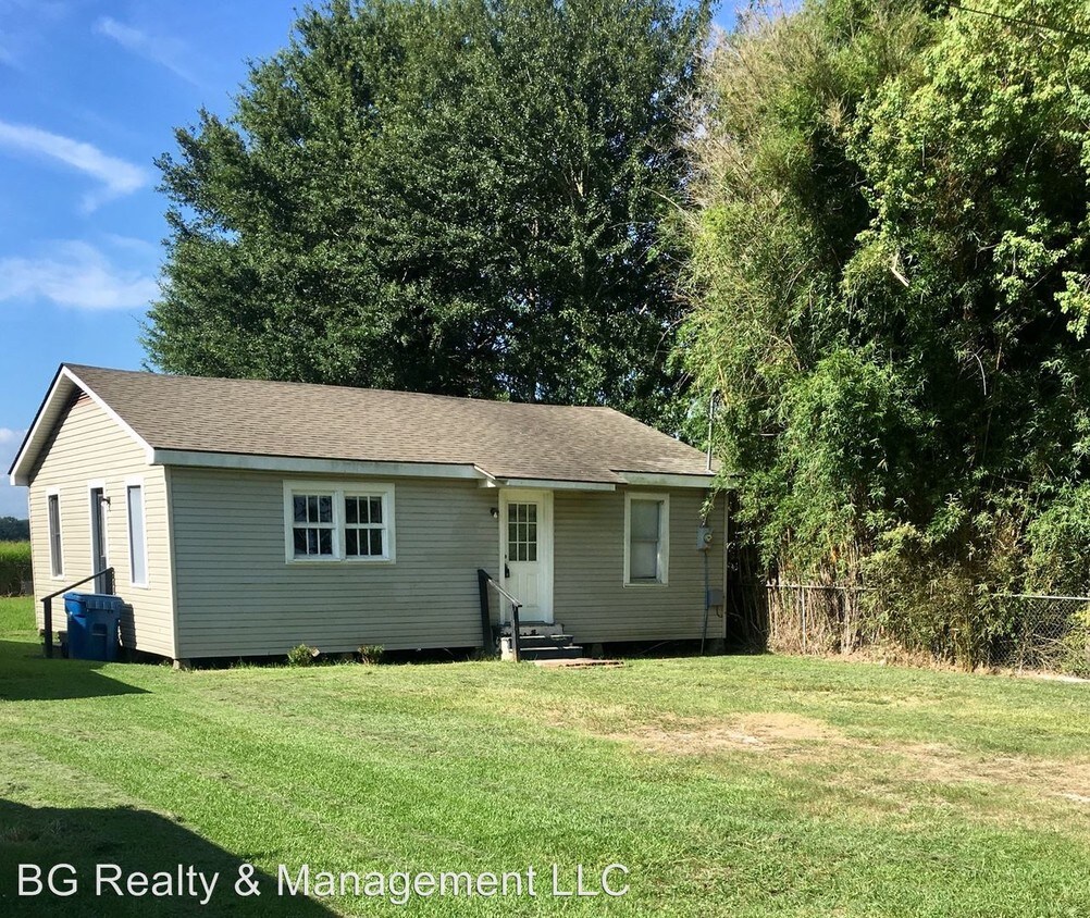 Primary Photo - 2 br, 1 bath House - 3100 W Gloria Switch