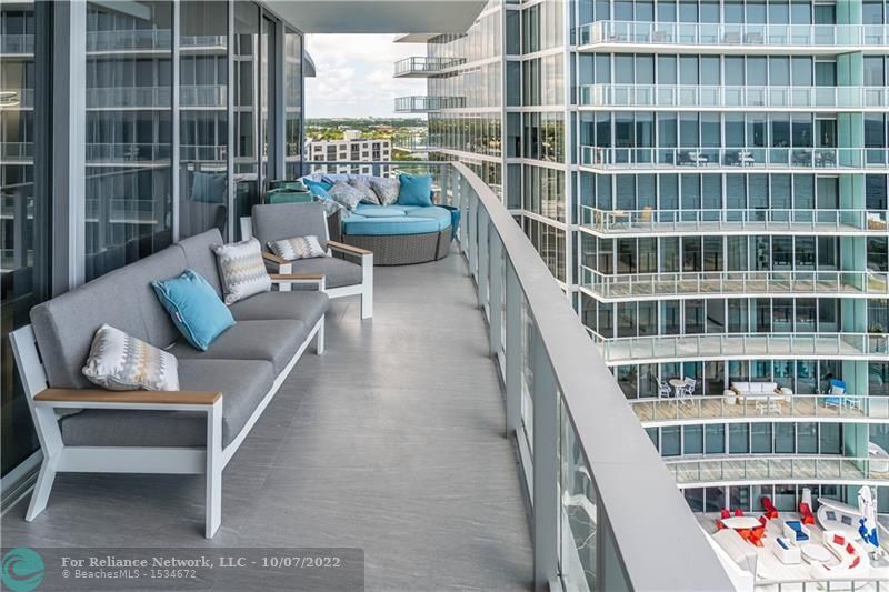 Foto principal - 2200 N Ocean Blvd