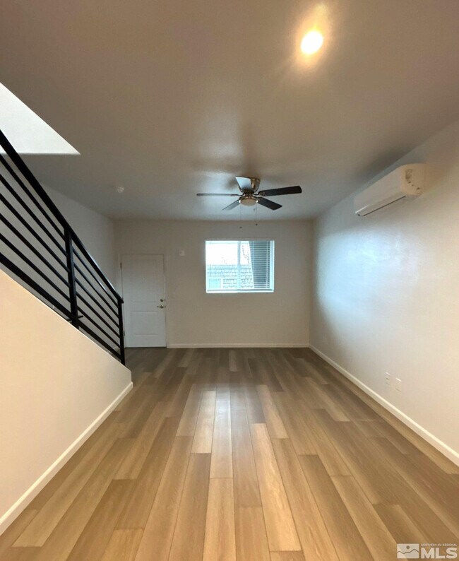 Building Photo - 2788 Plumas St