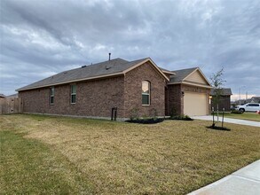 Building Photo - 6130 Purple Iris St