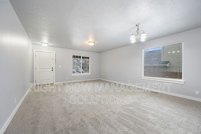 Building Photo - 5919 S Harrington Way