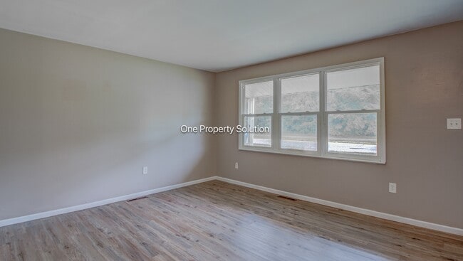 Building Photo - 4410 W 25th Ave