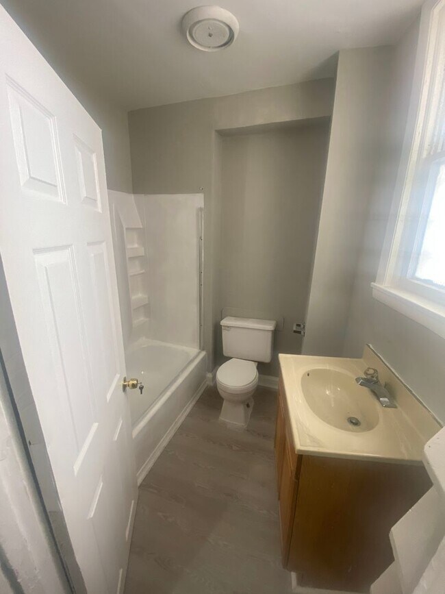 Photo - 1706 N Bentalou St Apartment