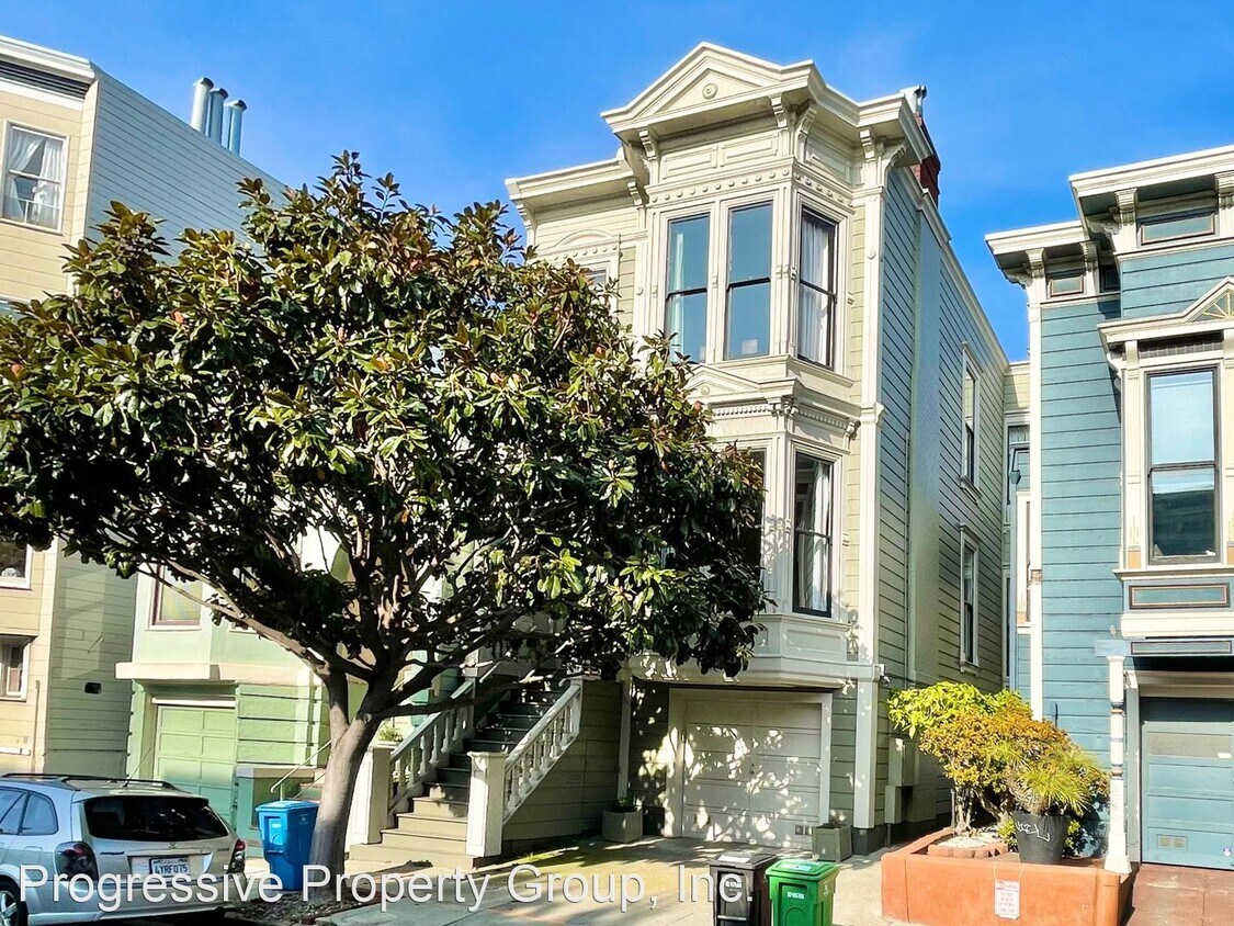 Primary Photo - 3 br, 1.5 bath House - 2082 Golden Gate Av...