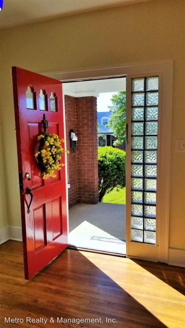 Foto del edificio - 3 br, 1.5 bath House - 1952 Eastview Ave