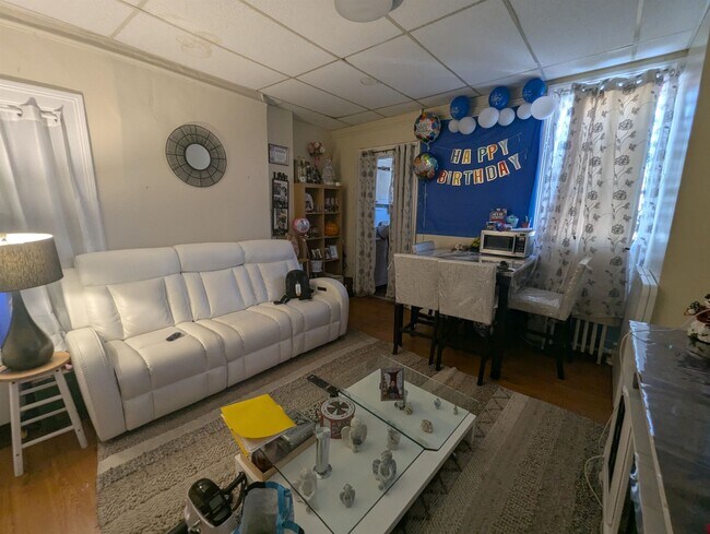 Foto del edificio - 412 11th St