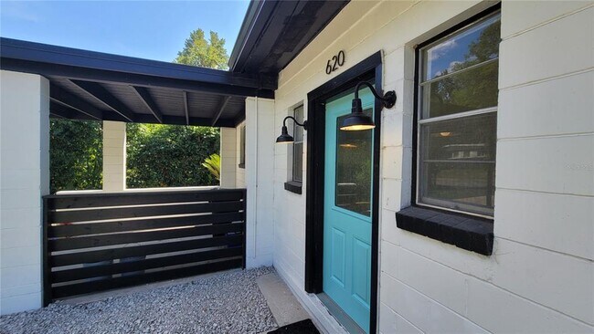 Building Photo - 620 NW 35th St