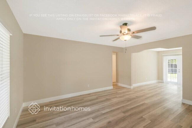 Foto del edificio - 3205 Lancaster Ln