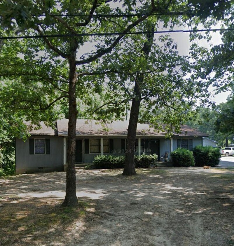 371 Keller Rd Unit 1, Rossville, GA 30741 Room for Rent in Rossville
