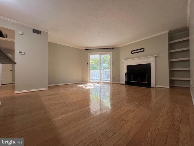 Foto del edificio - 1530 Lincoln Way