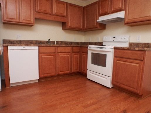 Building Photo - 2721 Hatteras Dr.