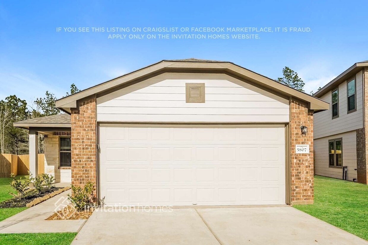 Foto principal - 5807 Canterbury Bells Ln
