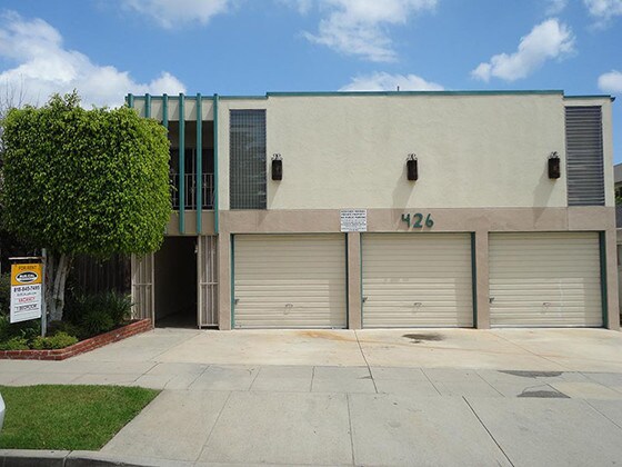 Foto principal - 426 E Elmwood Ave