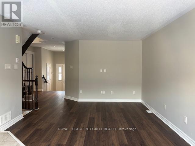 Photo du bâtiment - 29 Fallengale Cres