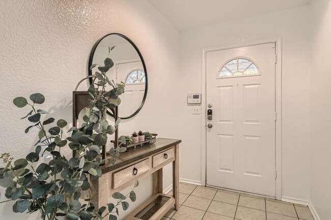 Building Photo - 7012 Encanto Trail